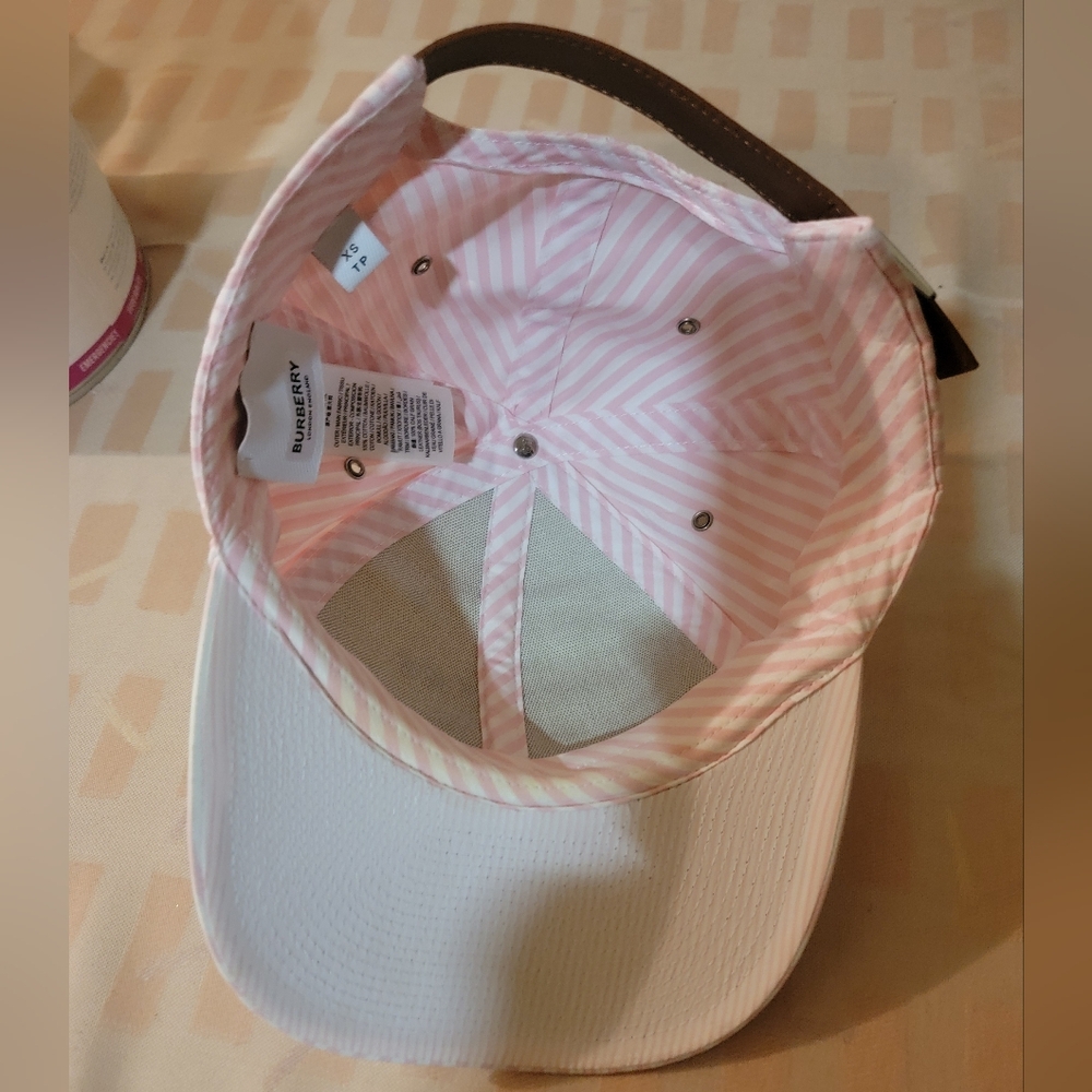Burberry Horseferry Trucker Hat - Picture 11 of 15